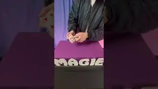 Ce tour de magie rend fou #tourdemagie #jeudecartes #tourdecartes #apprendrelamagie #magicien