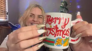 ASMR | Christmas Candle and Coffee Mug Tapping🎄🎅 (whispered)