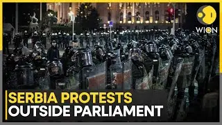 Pro‑ & Anti‑Govt Clashes Outside Serbian Parliament | Rival Rallies In Belgrade | WION