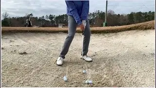 SkyLob Wedge demonstration bunker shot with a square face