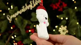 Ornaments by Elves: Personalized White Dog with Christmas Hat Ornament OBE-OC-407-WHITE