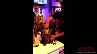 Toy Fair 2014 - Chomp Stomp Grimlock Demo