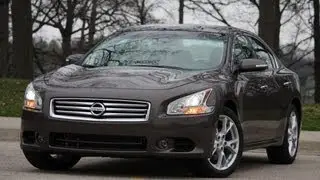 Обзор Nissan Maxima 2012 года от Automotive Trends