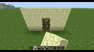 Flush secret door Minecraft
