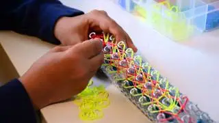 How to make a Snakebelly Bracelet