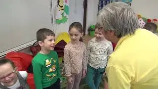 Hodina rusínsk. jaz. vo večernej škole RsJ MŠ, ul.Duchnovičova Medzilaborce, p.uč.Vlasta Melničáková