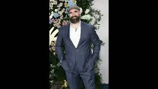 Jason Kelce&rsquo;s Hilarious TikTok Confession: &ldquo;I Have No Clue What I&rsquo;m Doing!&rdquo;