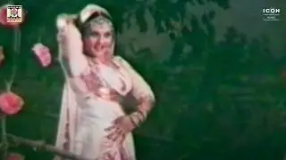 Giraftari Love Song - Pakistani Film Song - Lollywood Old Hits