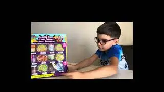 Smelly Slime Fun Time with Khalid 