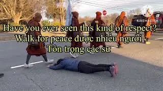 Have you ever seen this kind of respect? Đoàn bộ hành ở Mỹ 