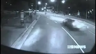 30 Teens smash bus in Queensland - Shared in: TheAustralianPost.com