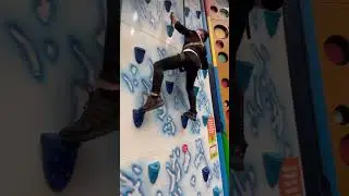 Kids Climbing - ClipnClimb - Edinburgh International Climbing Arena