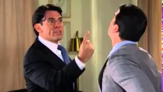 Pasi&oacute;n y Poder (2015) - Arturo cachetea a Erick