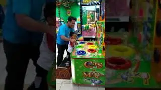 Bermain memukul cats and mice di kids fun Saudara Swalayan - Jepara