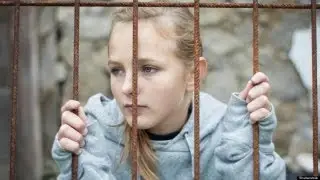 Piper Kerman Advocates Community-Based Sentencing For Female Prisoners | HPL