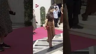 Prabhas Raja Saab Movie Heroine | #malvikamohanan latest stunning video | Wall post
