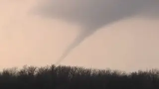 Winter tornadoes in Illinois with snow on the ground  - February 20, 2014