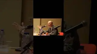 La m&eacute;decine moderne sorci&egrave;re marchand est l'esprit incarn&eacute; de Davos Klaus Schwab..