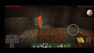 I found a creepy cave in a Minecraft ripoff