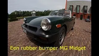 Een rubber bumper MG Midget
