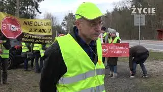 Protest mieszkańc&oacute;w gminy Strach&oacute;wka i Tłuszcz przeciwko lokalizacji linii wysokiego napięcia