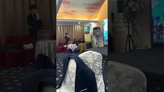 Tiến hát hay