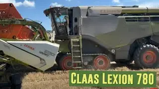 Claas Lexion 780 with a 40ft header! - UK Harvest in Action