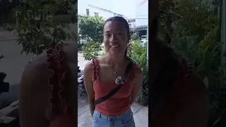 Ей больше нравится Бангкок или Пхукет?