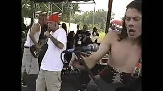 Limp Bizkit - Bombtrack + Nobody Loves Me (Live at Edgefest 1997)