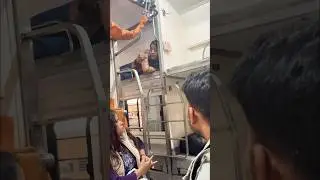 The girl was flirting in the train 😜😁. #shortsfeed #shorts #youtube #trainvideo #couple