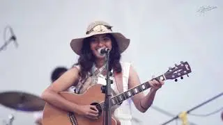 Gabriela Fernandez - Sepeda Tua (live at Artjog)