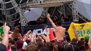 Afrojack aka Nick Van De Wall Intro @ Jacked Stage Ultra Music Fest 2013 Friday