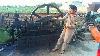 Heavy Old Black Diesel Engine Starting - Startup Big Ruston Engine Biggest Diesel Engine Unbelievabl