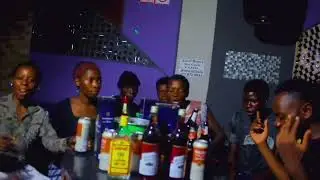 King bizzy na m boy ntambika ifikola
