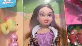 Распаковка  привета из прошлого   Кукла  аналог Братц из начала 2000 х