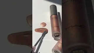 New MAC cosmetics liquid highlighter - bronze glaze 🤎 ✨#maccosmetics #makeup #explore #mac