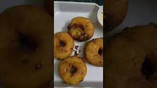 Sooji medhu vada ✨✨