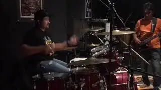 Musibah - Harry Aziz Jamming Live