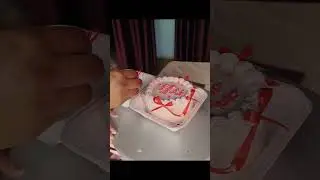 নাহ বাবা কি করি 😔#cake #cakedesign #youtube #cakedecorating #cakedesign #shortsfeed #shorts #bangla