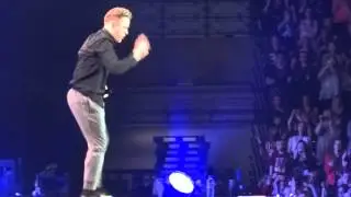 olly murs - uptown funk - sheffield arena 2015