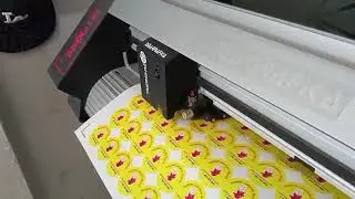 STICKER LABEL 4x4 CM BAHAN CHROMO PRINT CUTT | DEA GRAFIKA SUBANG