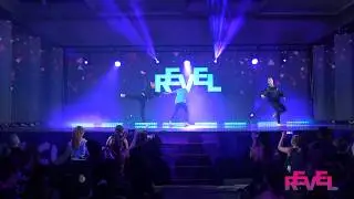 Pro Reveler group dance