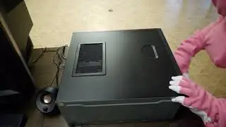 A 3dfx Voodoo5 AGP Video Card installation to Pentium III Windows 98 Retro PC in the BACKROOMS
