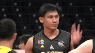 Paul Colinares SOLID BLOCKS for UST vs UP in set 1 💥 | UAAP SEASON 86 MEN&rsquo;S VOLLEYBALL
