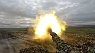 [PT.1] [POV] A Ukrainian T-64BM2 engages a Russian trenchline across with direct fire.