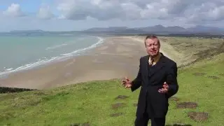Here's Harlech -  a brief tour with Andy's Property Videos