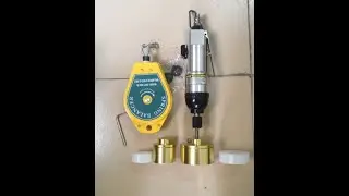 Handheld Pneumatic Capping Machine Screw Capper Plastic Bottle With 4 Rubber Inserts For 10-50mm Cap