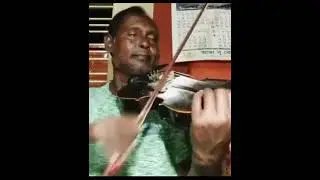 This world frist time, discovery, just one finger violin play song md GIASUDDIN MIA from Bangladesh 