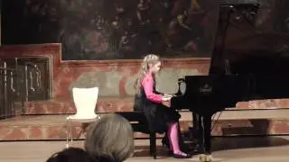 Anna & Svetlana Sokolova, piano 4 hands: Potpourri 