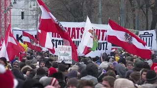 Proteste in Wien gegen Corona-Ma&szlig;nahmen - Regierung will Lockdown verl&auml;ngern | AFP